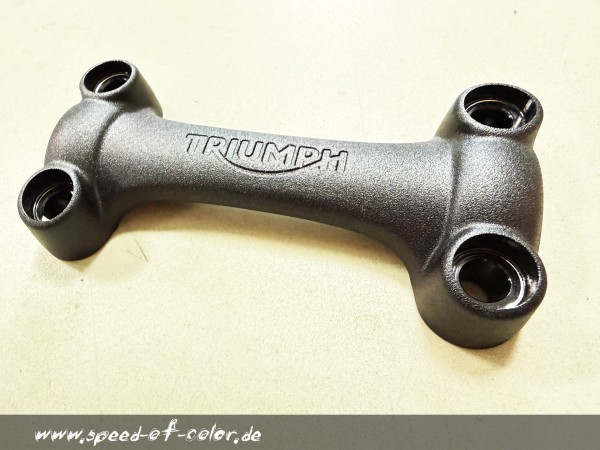 triumph-bobber-lenkerklemme
