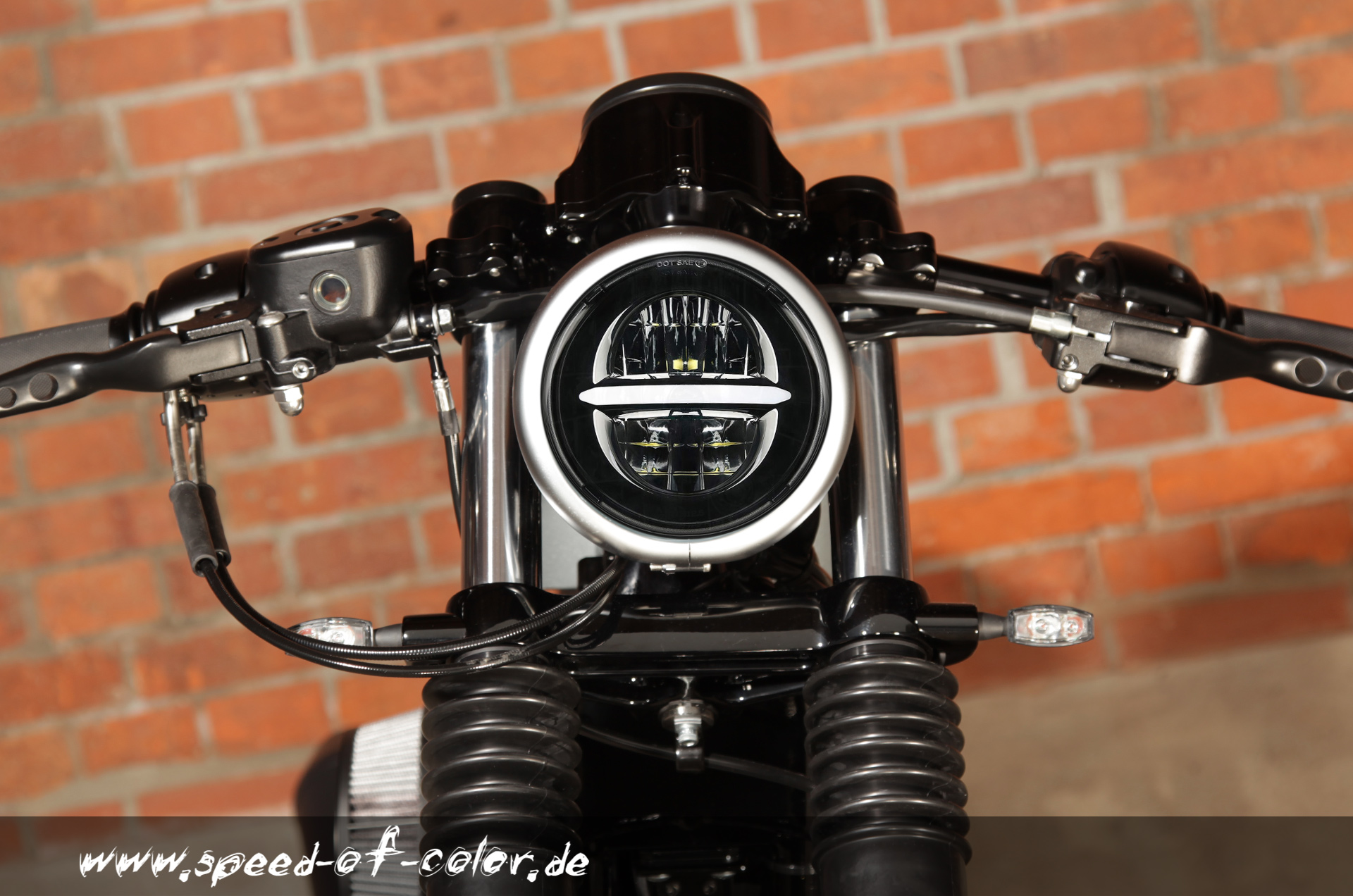 LED SCHEINWERFER 5,75 Zoll E-geprüft Harley Davidson Dyna Softail