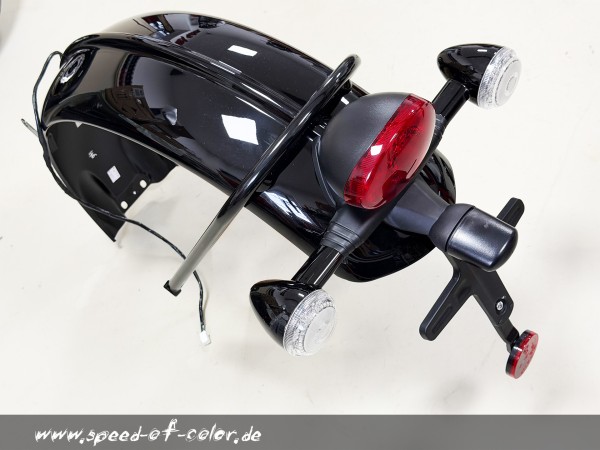 triumph-bobber-schutzblech-hinten-mit-beleuchtung